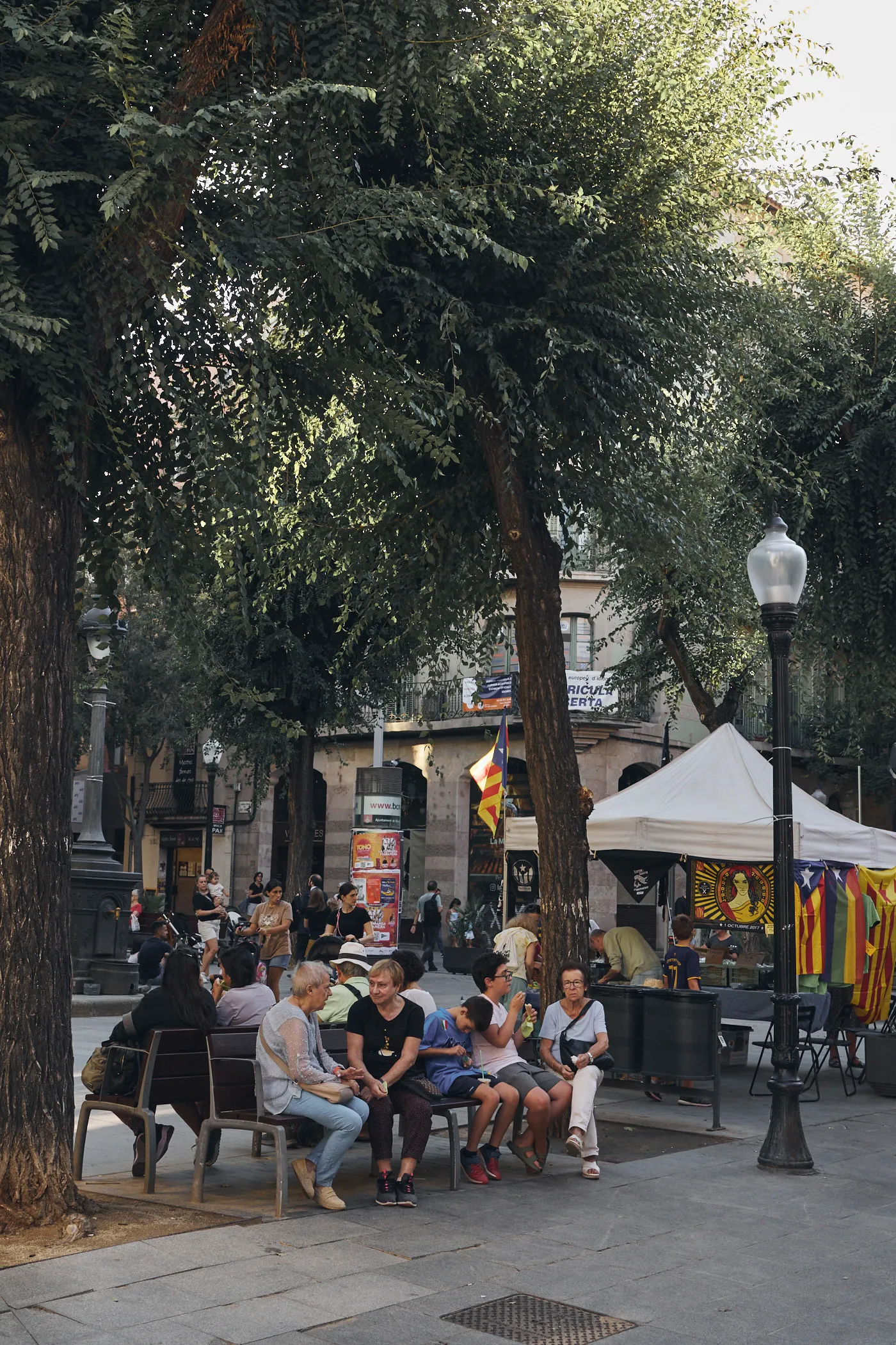Square bench life barcelona